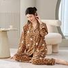 Spot new women's cotton silk spring, summer and autumn thin cardigan long sleeve with chest pad pajamas simple and comfortable loungewear