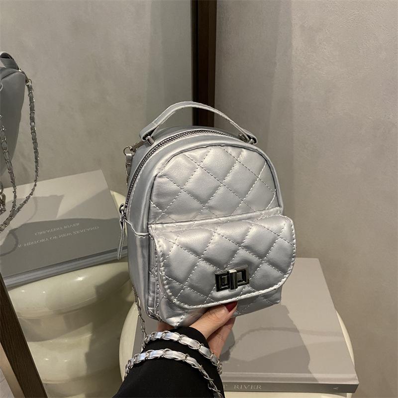 Xiaoxiangfeng Backpack Women's 2025 New Trendy Fashion Backpack High Value Chain Bucket Bag Travel Bag