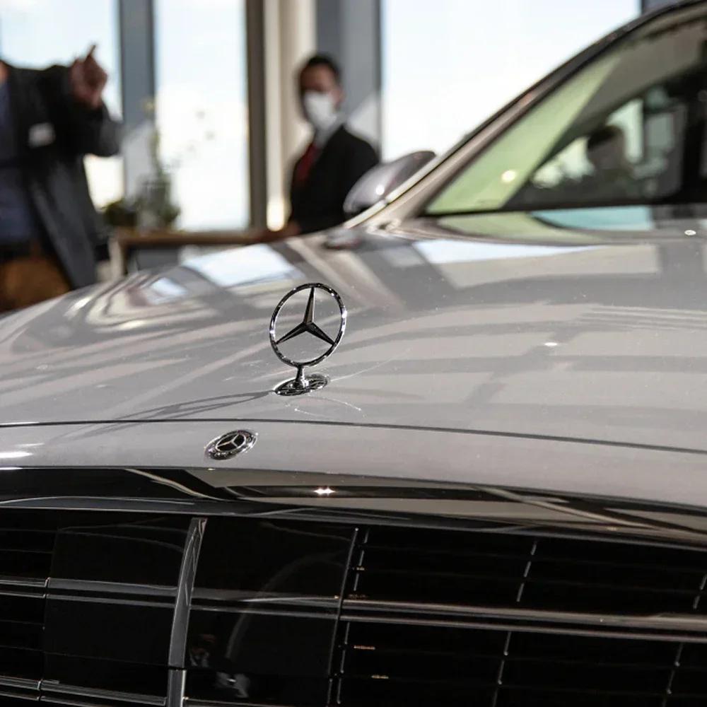 2025 Hot For Benz Mercedes Benz Emblem Star Bonnet Car Hood Front Chrome Logo for Mercedes E S Class W204 W211 W205 W212 W203 W2