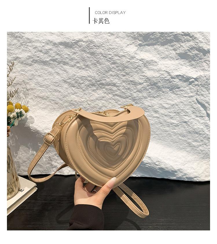 

Niche Design Red Bag Women 2025 New Korean Heart-Shaped Shoulder Crossbody Bag Fashion Love Crossbody Bag хаки