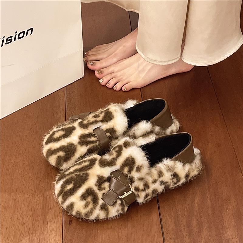 

Ретро верхняя одежда на плоской подошве с леопардовым принтом, ленивые хлопковые туфли на одной педали, женские, новинка осени 2025 года, плюшевые теплые пушистые туфли 40 абрикосовый