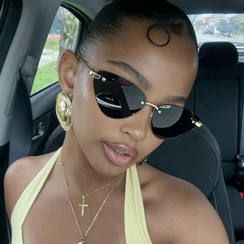 Attractive Glasses Women's Rimless Oval Sunglasses New Retro Metal Frame Small Cat Eye Sun Glasses Men Shades Punk Driving Eyewear Glasses