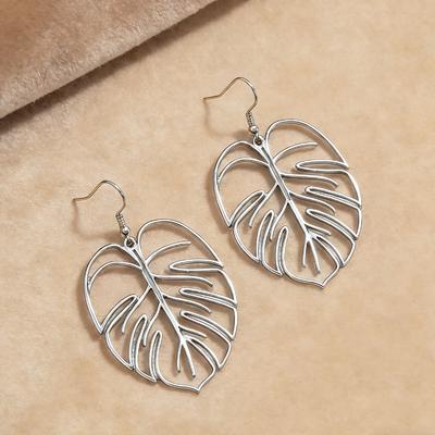 1 Pair LXALRY Women's Geometric Leaf Earrings - Elegant Cut-Out Leaf Suitable for Daily Wear, Parties, Mother's Day Gifts, Wedding & Anniversary