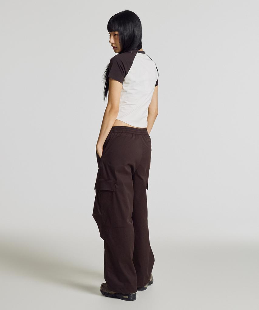 Nyuballanseu Nbntg2W322 / Women Essential Woven Cargo Wide Pants (Brown)