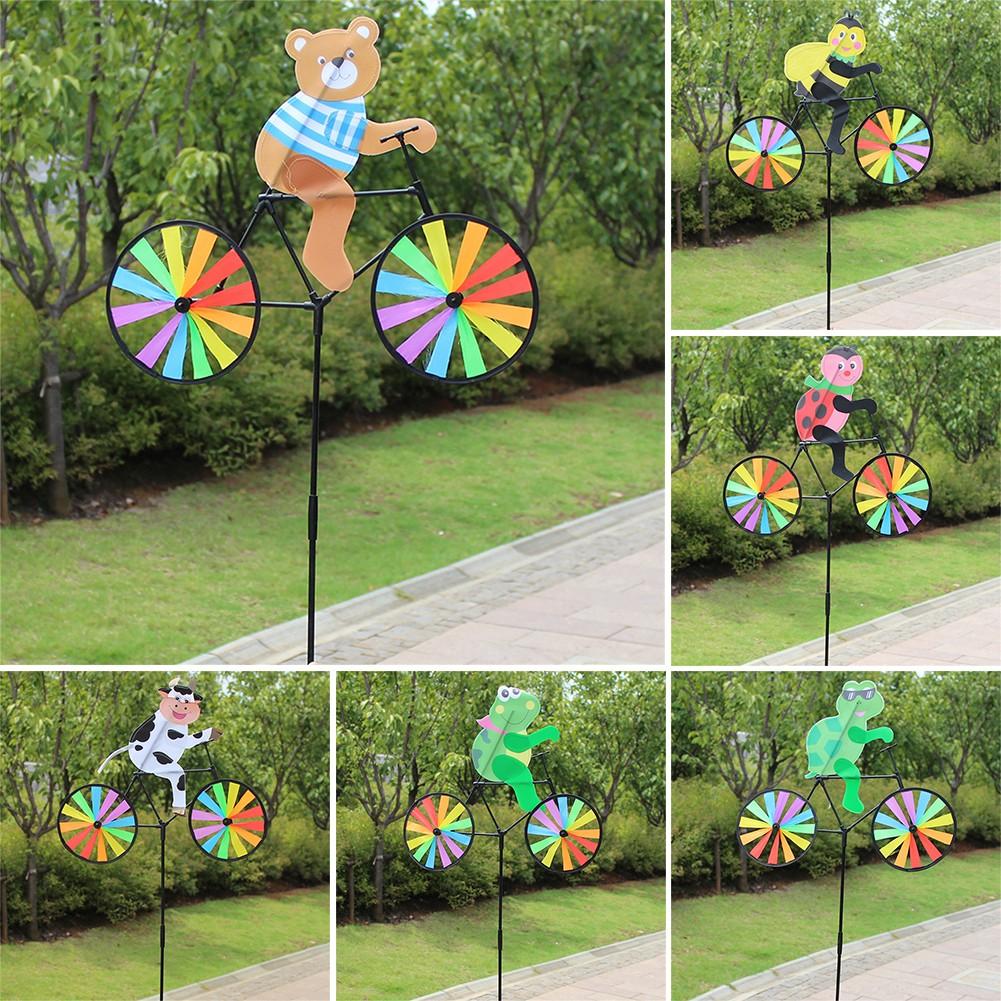 Eye Catching Large Animal Wind Spinner Captivates with its Rotating Motion