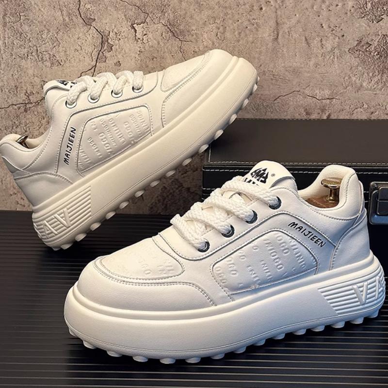 Fashion Men's Sneakers Are Breathable, Fashionable and Versatile. Soft-soled Sports and Casual Shoes. Men's Thick-soled Trendy Shoes B38