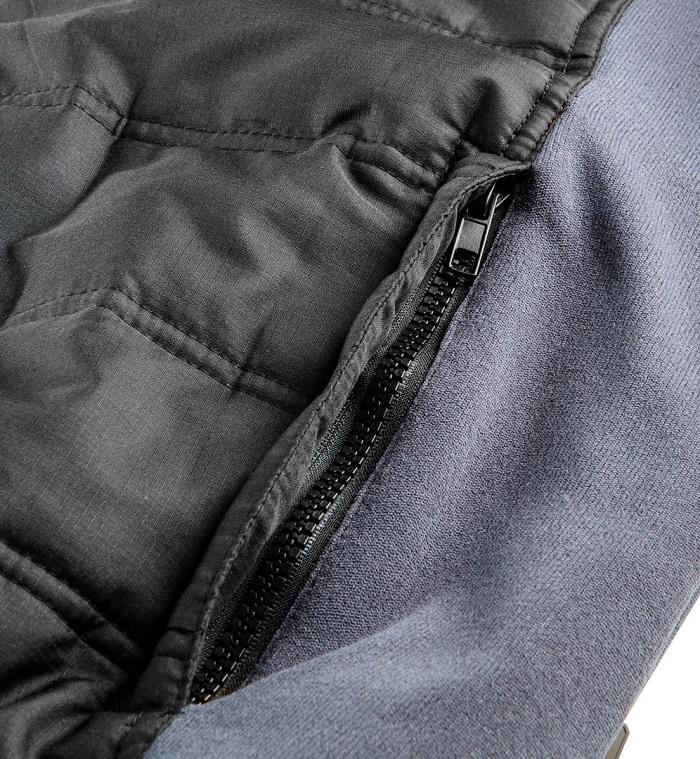 KNITTED SWEATSHIRT WITH HOOD M - T N81-556-M