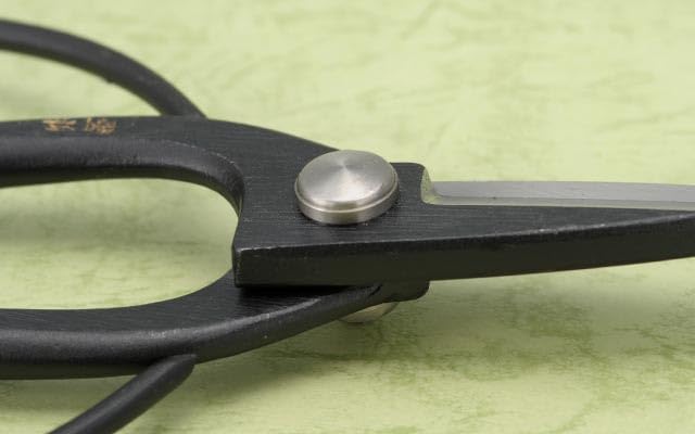 Tsurumaki-Messer, Okubo-Schere, 180 mm, Sanjo, traditionelle Schmiedewerkstatt, Gartenpflanze, Bonsai-Gartenarbeit, vielseitig, einfach zu verwenden, einfaches Beschneiden von Blumen