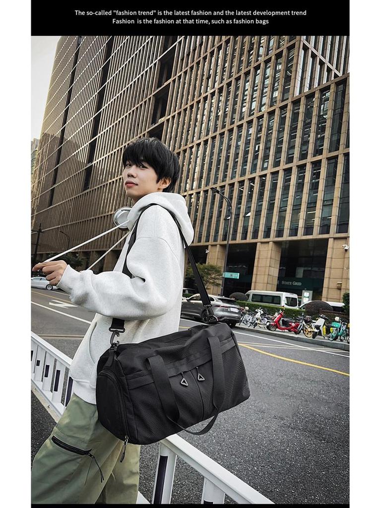 Unisex Crossbody Sports Bag with Dry/Wet Compartments, Large-Capacity Travel Duffel for Short Trips