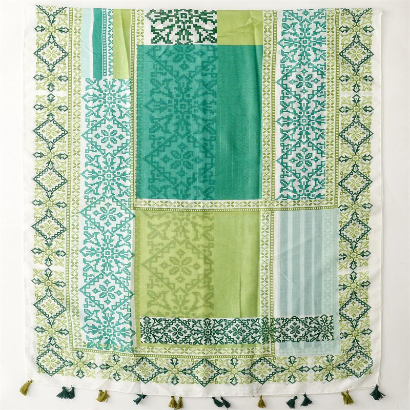 Tourist Sunscreen Shawl Bohemian Green Geometric Vacation Photography Cotton And Hemp Texture Scarf With Silver Thread