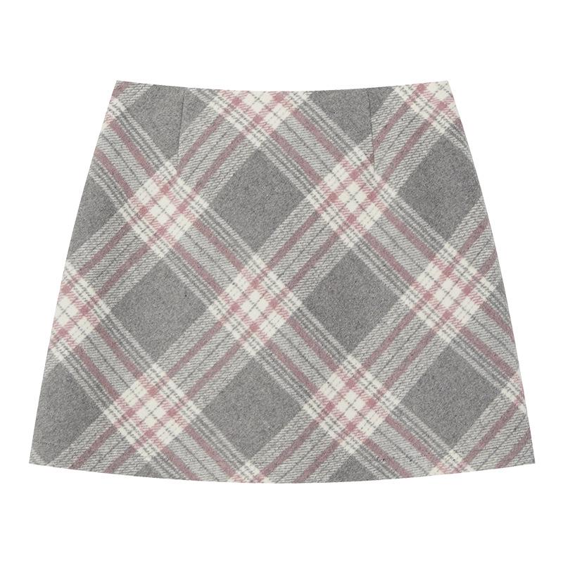 Yangcheng Striped Long Sleeve Knitted Cardigan for Women - Spring 2025 Collection, Soft & Versatile Top