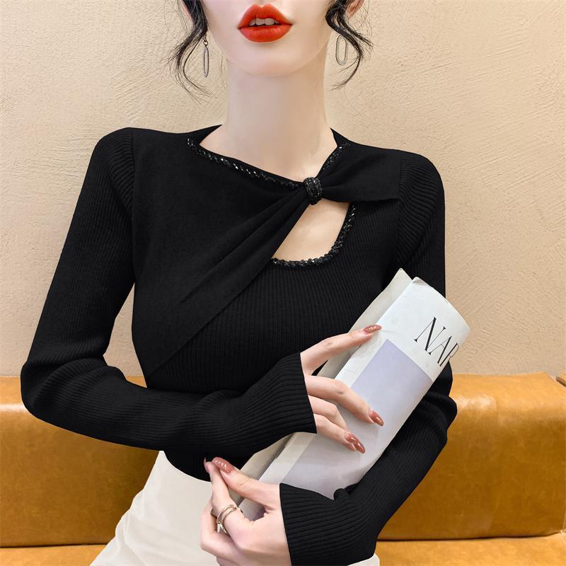 

New Women s Knit Diamond Studded Slim Sweater with Bow Accent S [Recommended weight: under 95 lbs] чорний