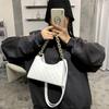 Autumn and Winter New Women's Messenger Bag Bag Messenger Shoulder Portable Chain Fashion Casual Versatile Casual Bag