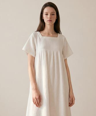 Boilhauseu Airy Cotton Shirring Long One Piece (Misty White)