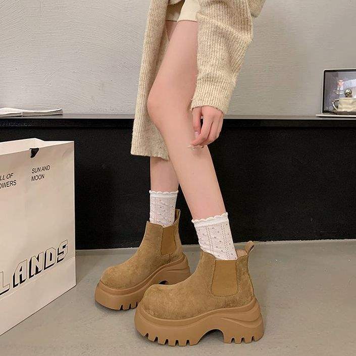 

2025 новые осенние ботинки Мартин женские универсальные на толстой подошве увеличивающие рост короткие ботинки модные повседневные универсальные ботинки в британском стиле женские 40