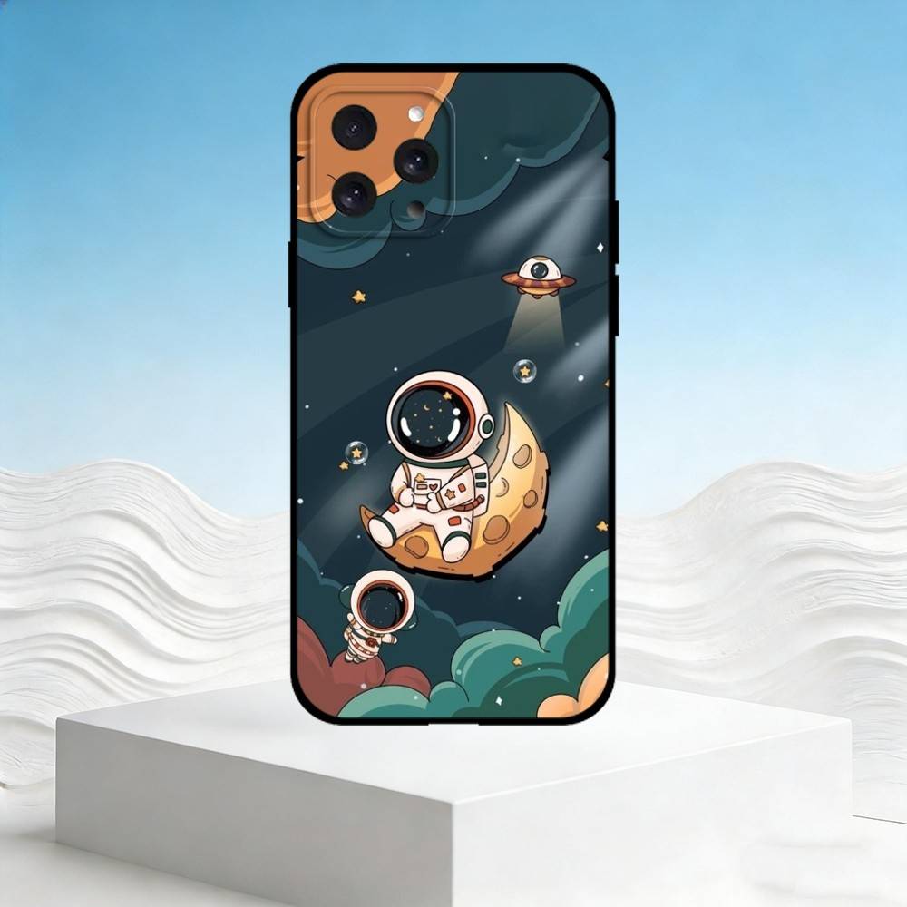 Q-Q version of astronaut Phone Case For iPhone 17,16,15,14,13,12,11 Plus,Pro Max,SE4Soft Silicone Black Cover