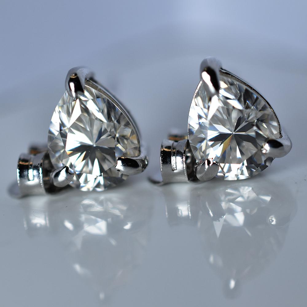 CERTIFIED Pear Cut Synthetic Moissanite 14.30 Ct Stone Earring Pair Gift For Her MY.ER-23-NS
