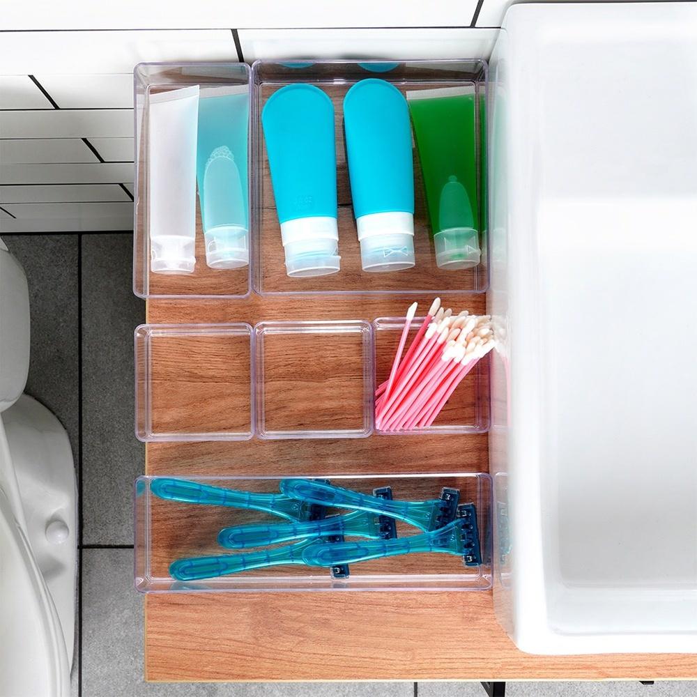 Acrylic makeup organizer