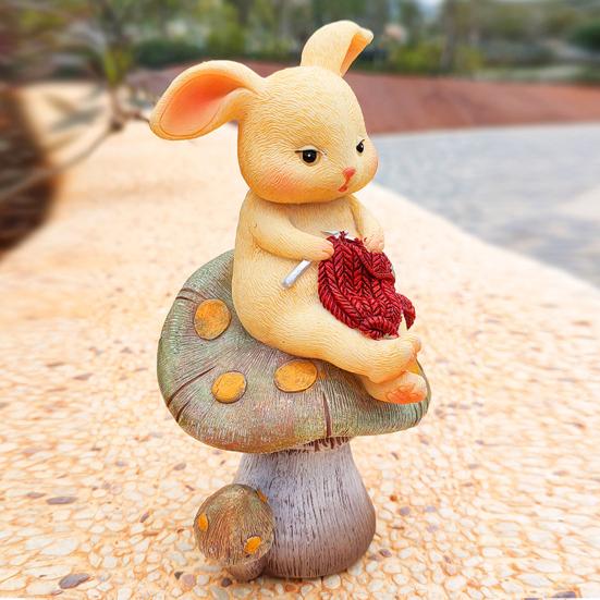 Animal On Mushroom Figurine Garden Resin Reading Pig Statue Knitting Rabbit Ornament for Fairy Garden Flowerpot Balcony Desk