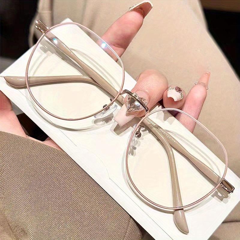 Retro Round Frame Anti Blue Light Glasses Stylish Large Frame Simple and Versatile Glasses Comfortable Fit Suitable for Students