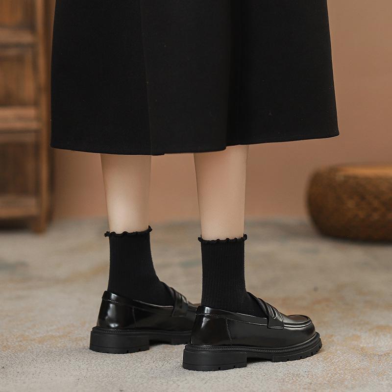 Damskor 2025 Brittisk stil läderloafers - Höst slip-on, mångsidiga arbetsskor med tjock sula