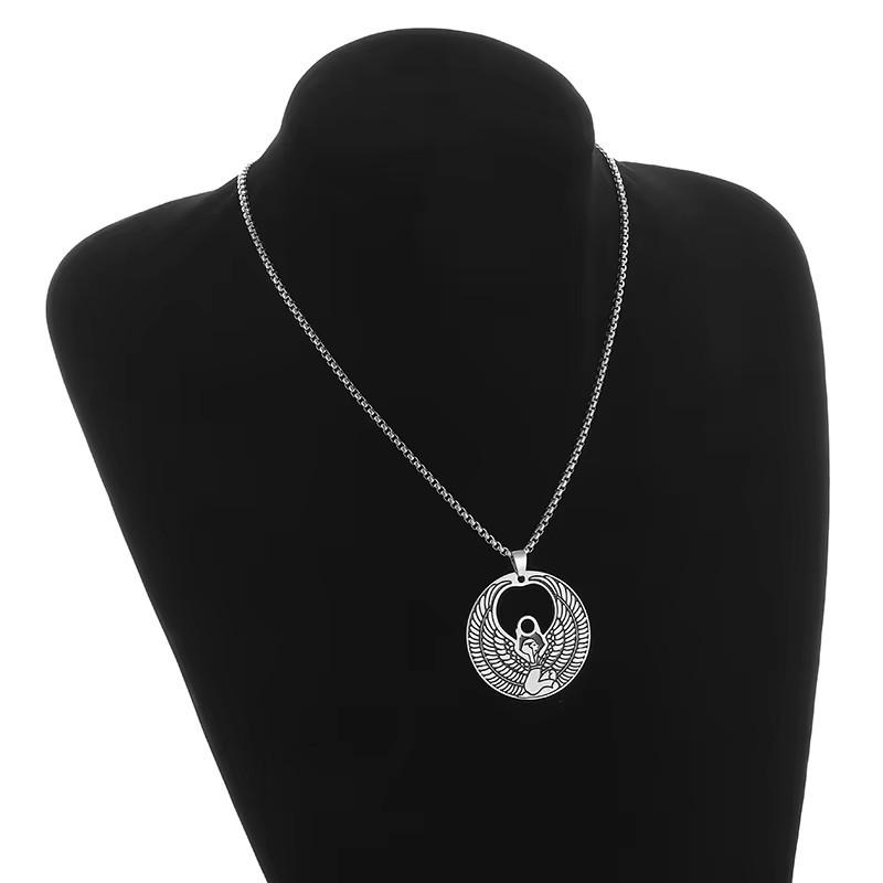Corroding and Smearing the Egyptian Goddess Isis Simple Pendant Necklace