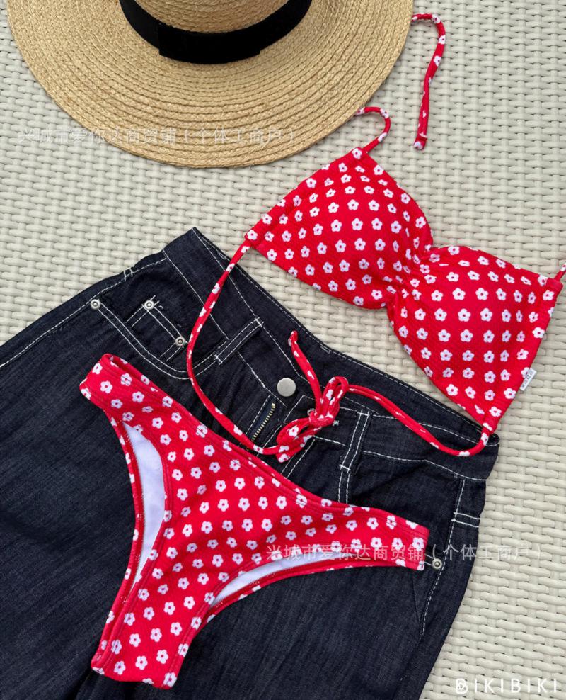 Thailand Sexy Print Bandeau Holiday Swimsuit Set for Women