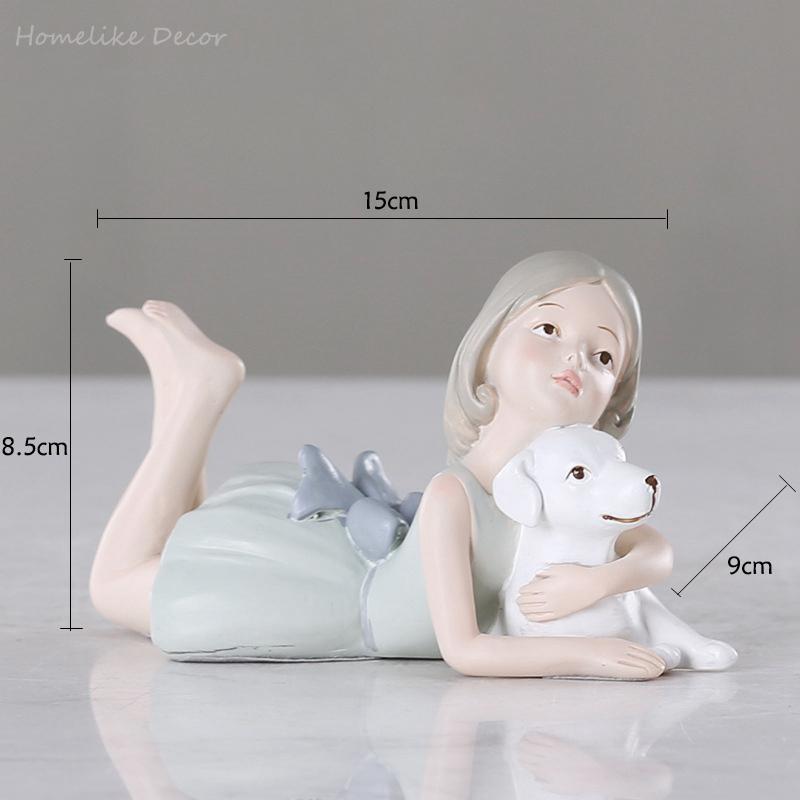 1 buc Ornament Modern Drăguț Fetiță Rășină Fetiță cu Cățeluș Miniatură Statuetă Decorativă pentru Casă Cadou de Crăciun Figurine