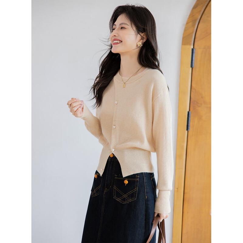 ITISF4 100% Cashmere Heart Button Cardigan Sweater