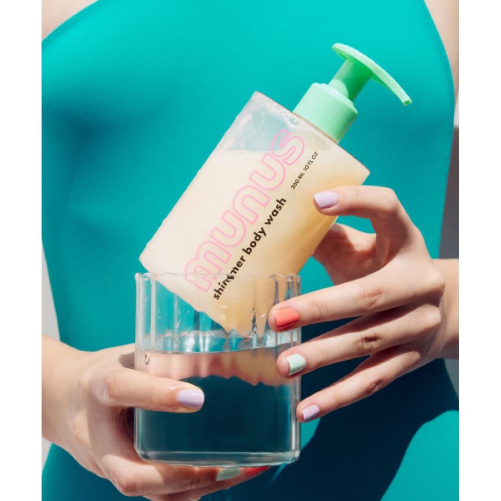 Munus Shimmer Body Wash 300ml  Choose 1 Summer Dawn