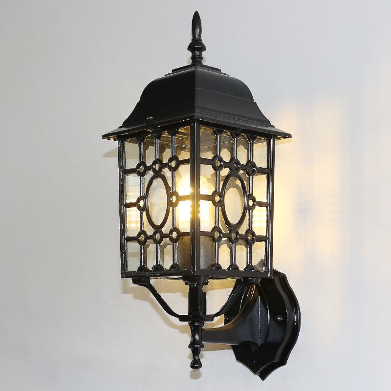 Retro Waterproof Outdoor Wall Light for Balconies, Courtyards, and Staircases - American/European Style