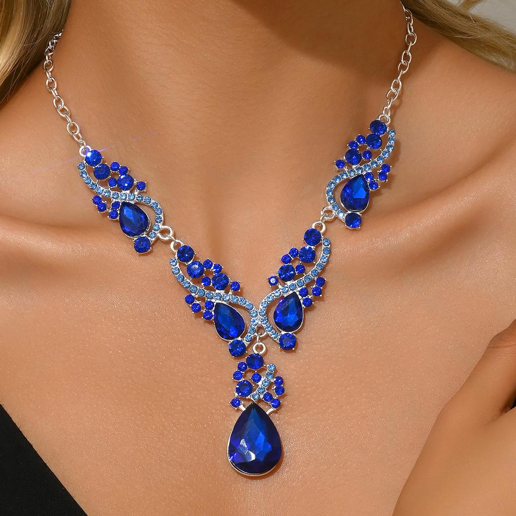 Super Fairy Flash Diamond Water Drop Fringed Necklace French Evening Dress With High-End Temperament Exquisite Fashion Necklace Accessories