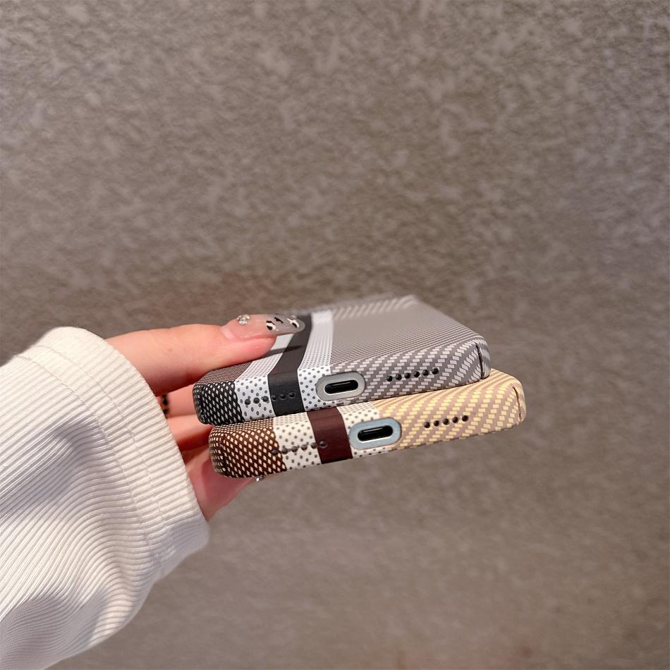 Kevlar Texture Hard Plastic Phone Case For iPhone 11 12 13 14 15 16 17 Air Pro Max Plus Carbon Fiber Shell Shockproof Protective Cover Fundas