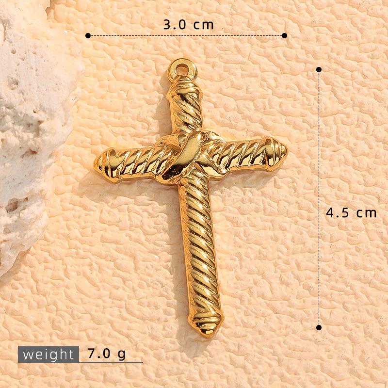European & American Fashion Stainless Steel Cross Pendant Clavicle Chain - Non-Fading Women's Light Luxury Sweater Accessory