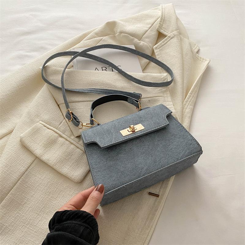 

Жіноча сумка 2024 Новий модний естетичний тренд Мода Повсякденний нішовий дизайн На плече Сумка через плече Сумочка синій