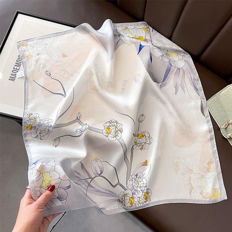 New 100% Natural Real Silk Scarf Women Bandana Square Scarves Wrap Kerchief Mulberry Spring Fashion Luxury High Quality Hijab