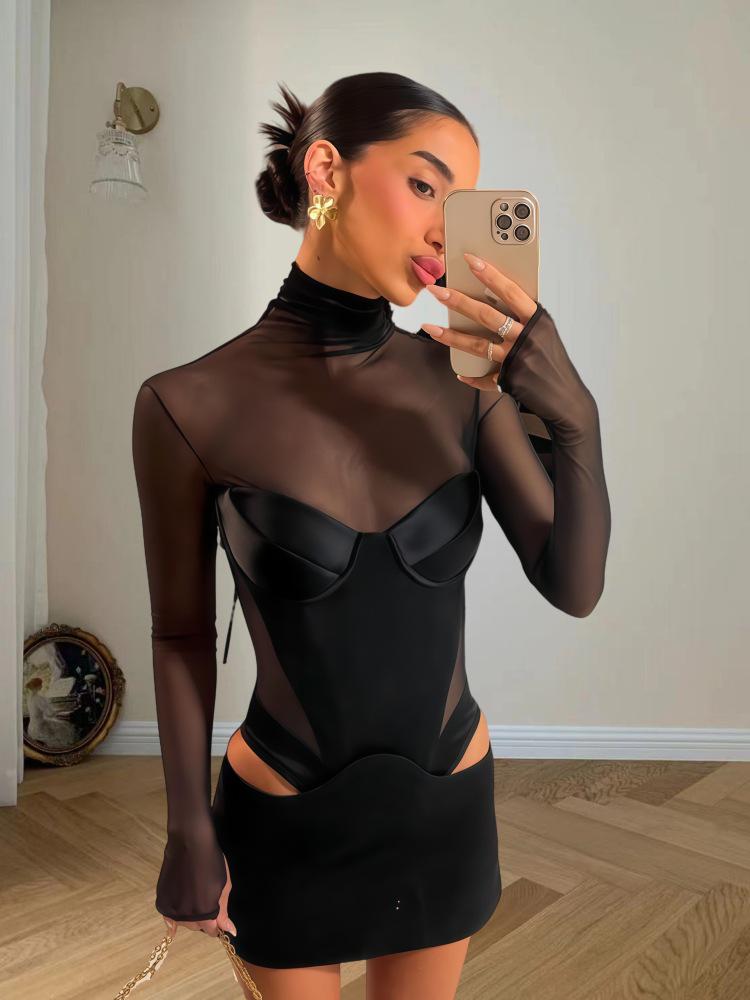 Elegant Solid Color Mesh Mini Dress with Sexy Cutout Waist and Low-Cut Long Sleeves for Spring 2025