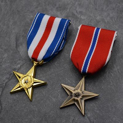 העתק מלחמת העולם השנייה של ארה"ב תג כוכב ברונזה/מדליית כוכב כסף מדליית תג אוסף מדליות אמריקאיות