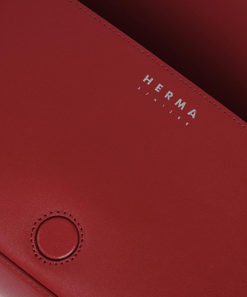 Herma Recta Convertible Shoulder Bag Red