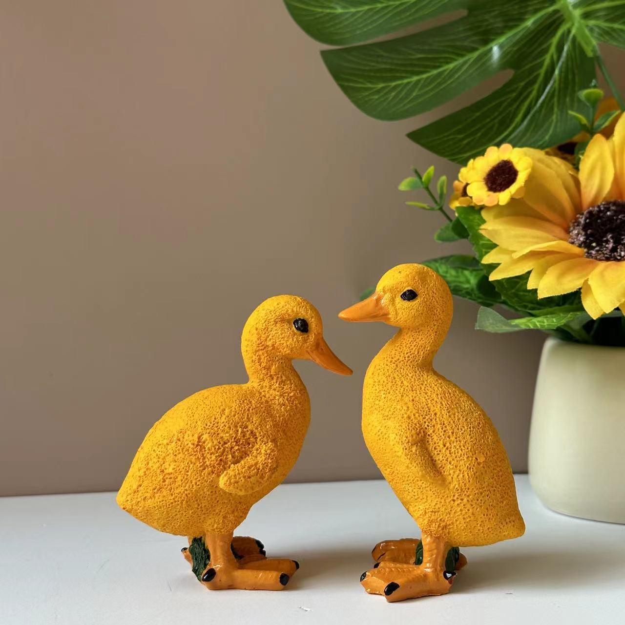 

Artificial Duck Statue Resin Duck Decoration Artificial Duck Model Duck Statue For Garden Pond Decoration Art Craft Statue