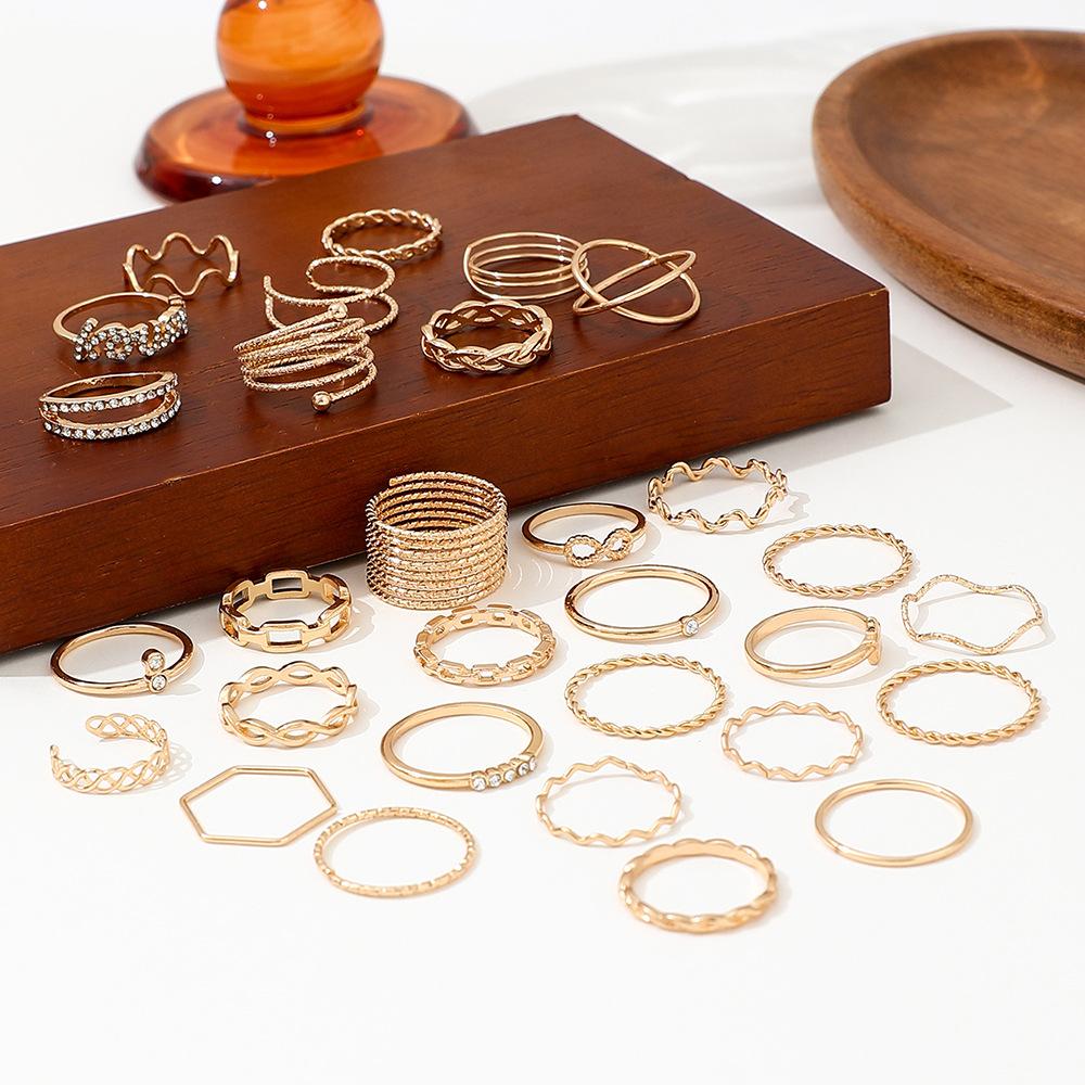 30Pcs/Set Boho Gold Color Wave Star Rings Set For Women Vintage Geometric Rhinestone Finger Rings Female Trendy Jewelry Gift