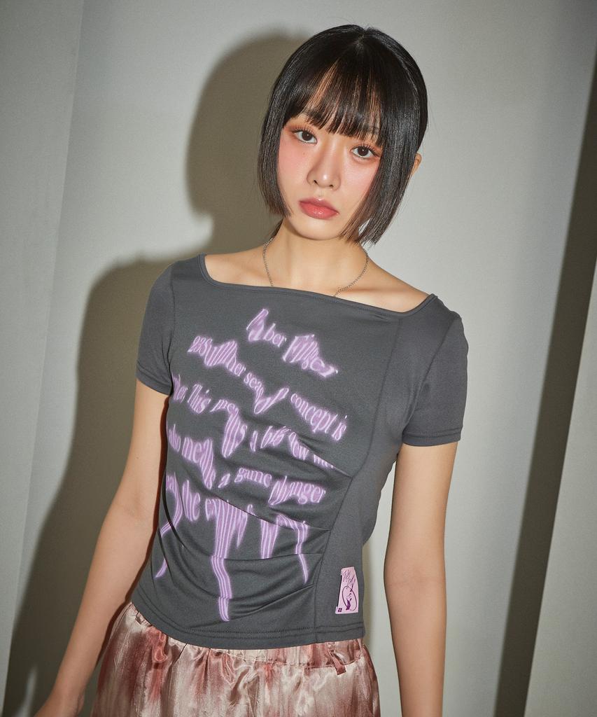 Pabeleupinggeo Wave Print Shirring T-Shirt (Charcoal)