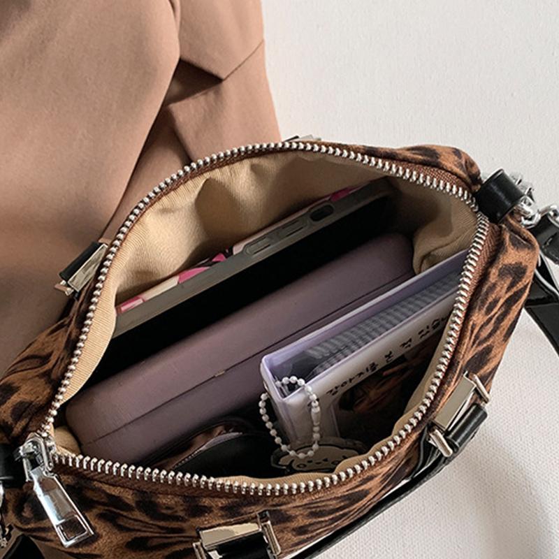 Leopard Print Retro Bag Autumn and Winter High-quality Niche Boston Bag New Fashion Single Shoulder Crossbody Bag