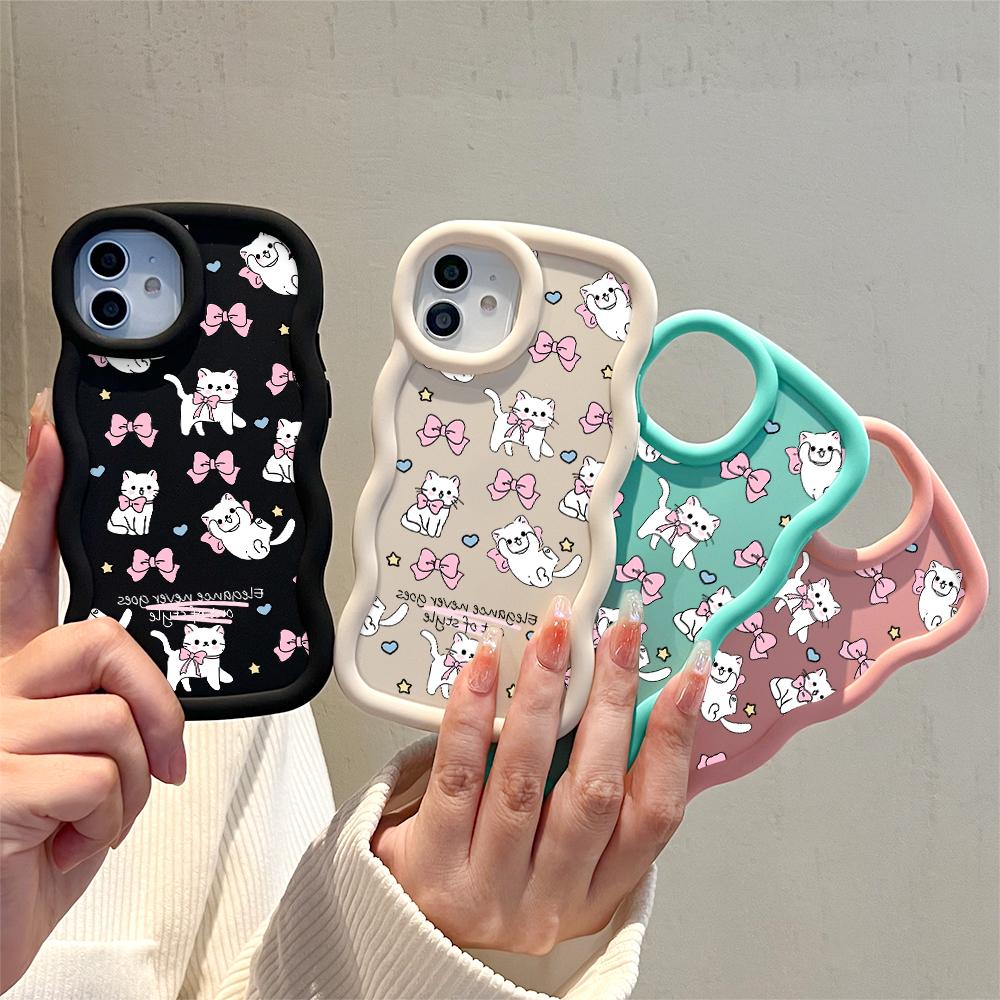 For iPhone Redmi 13 13C 14C Note 13 12 Pro Samsung A05 A06 A13 A14 A15 A16 Honor X6 X6a X8 X8a Soft Wave Edge Bowknot Kitty Pattern Phone Case
