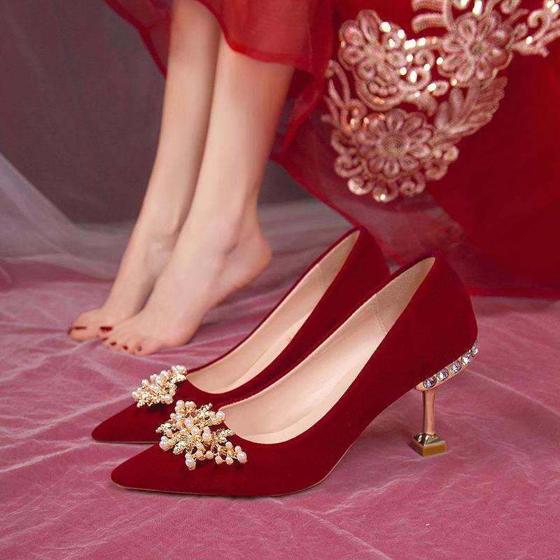 

Chinese wedding shoes bride shoes women s new Xiuhe wedding dress two wear red high heels stiletto wedding shoes 40