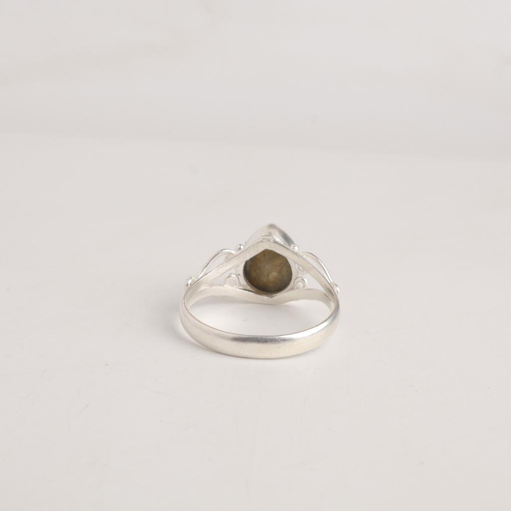 Natural Labradorite Gemstone 925 Stamped Silver Fashionable Jewelry Ring For Her RR-46-32
