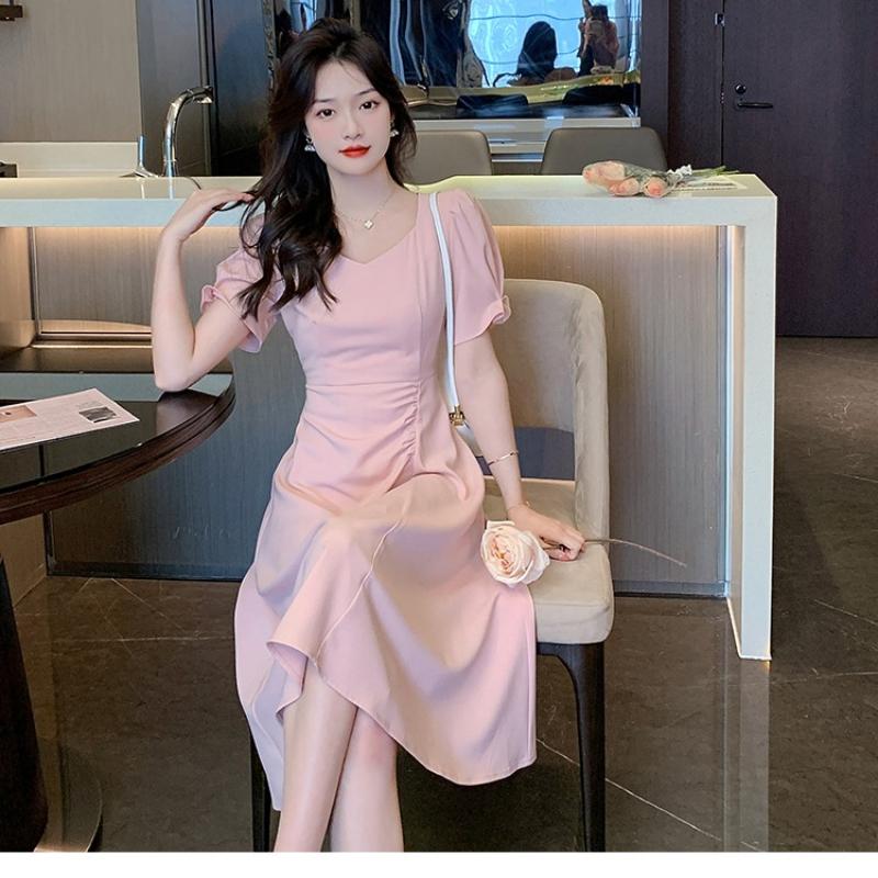 New Elegant Pleated Mid Length Dress Square Neckline with Puff Sleeves A Line Dress Waist Cinching Flowing Casual Dress Suitable for Workplace Office