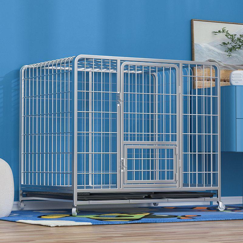 Large & Medium Breed Dog Cage with Toilet Separation for Indoor/Outdoor Use - Suitable for Golden Retrievers, Labradors, and More