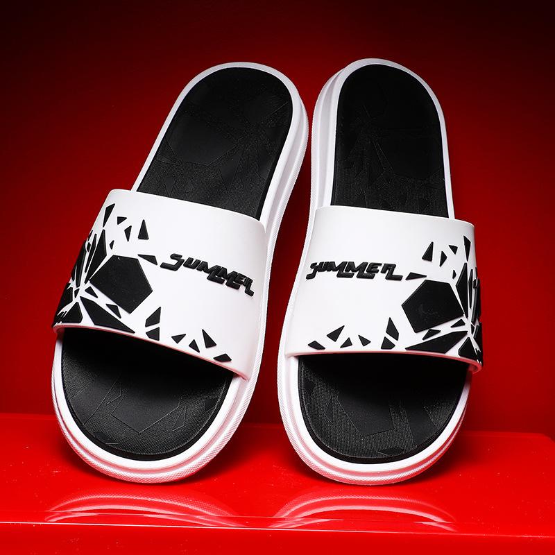 

New broken slippers men s summer outer wear thick-soled non-slip wear-resistant fashion cool slippers men s shoes 44/45