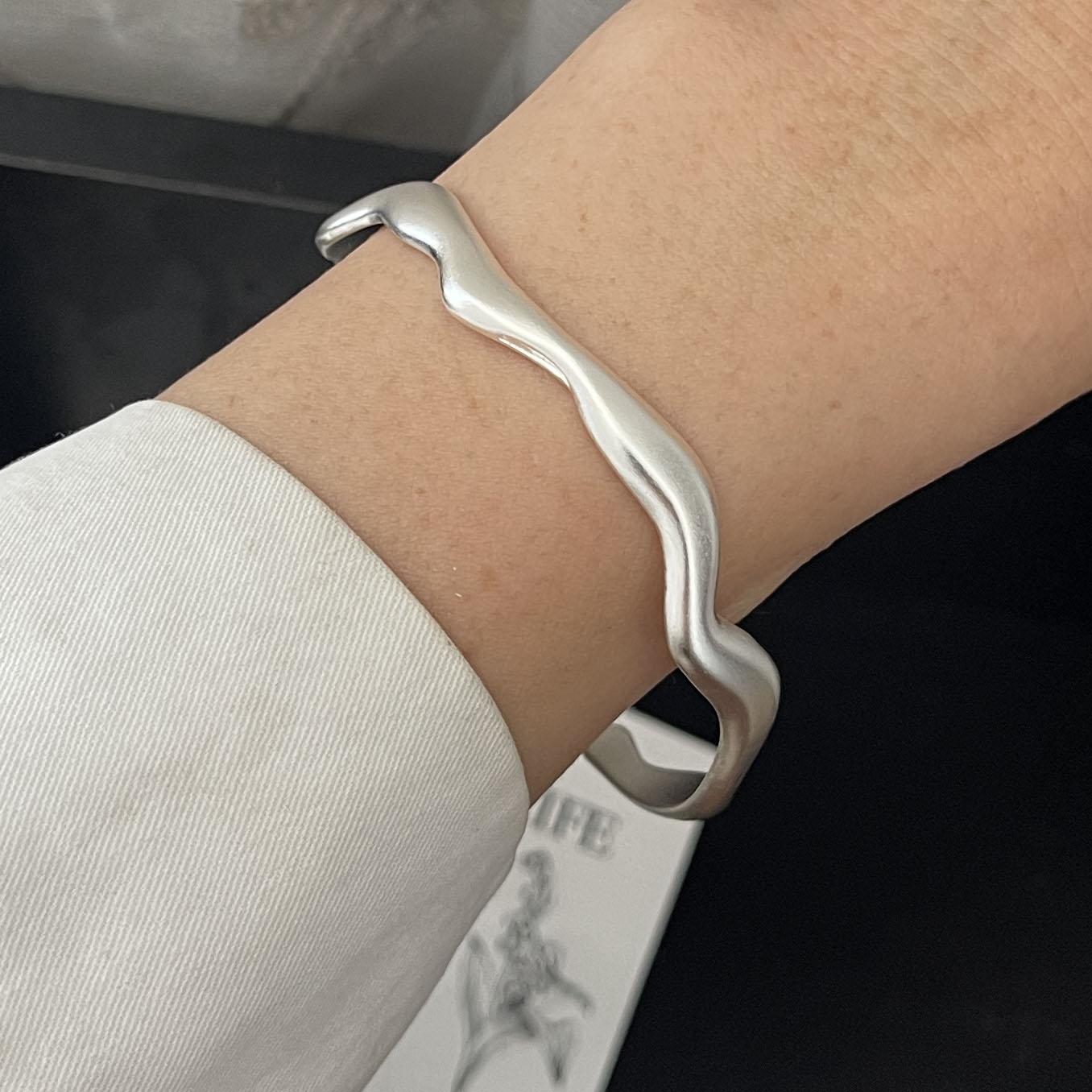 

100% Solid 925 Sterling Silver Retro Bracelet for Women Geometric Wave Line Handmade Sparkling Simple Bracelet Birthday Gift